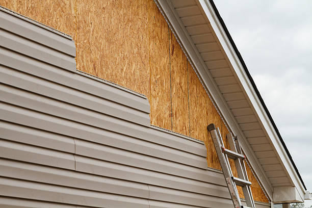 24/7 Emergency Vinyl Siding experts in York New Salem, PA